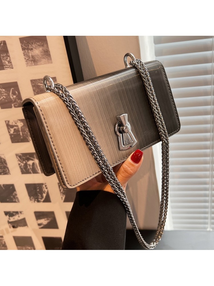 Vintage Gradient Color Solid Chain Shoulder Bags