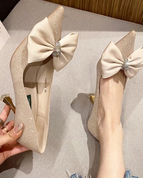 Fine-root pointed high-heeled shoes middle-heel spring shoes