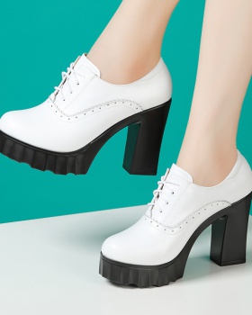 Round thick platform genuine leather frenum shoes for women Round thick platform genuine leather frenum shoes for women