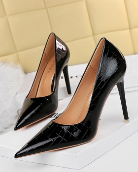 Pointed high-heeled shoes European style shoes for women