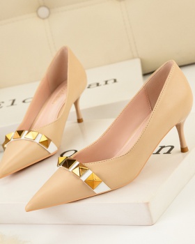 European style slim metal buckles shoes for women